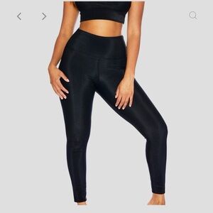 BEACHRIOT Black High-Waisted Leggings